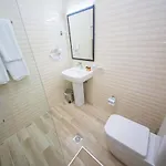 New Heaven Otel