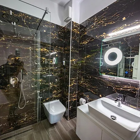 New Heaven Отель