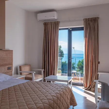 New Heaven Отель