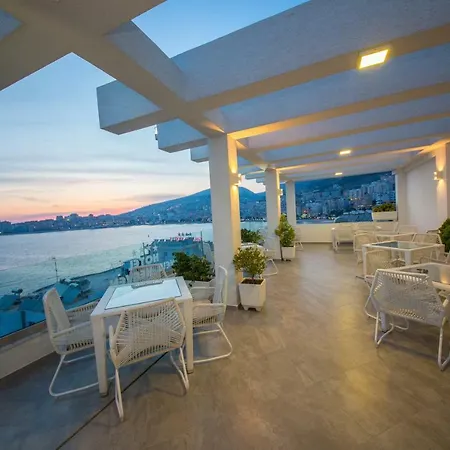 Senator Hotel 4*