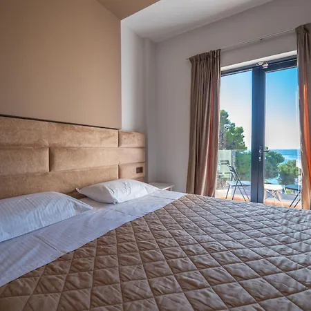 Hotel New Heaven Sarande