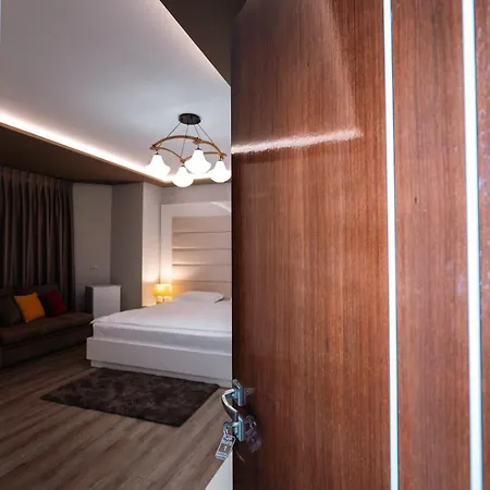 New Heaven Hotel