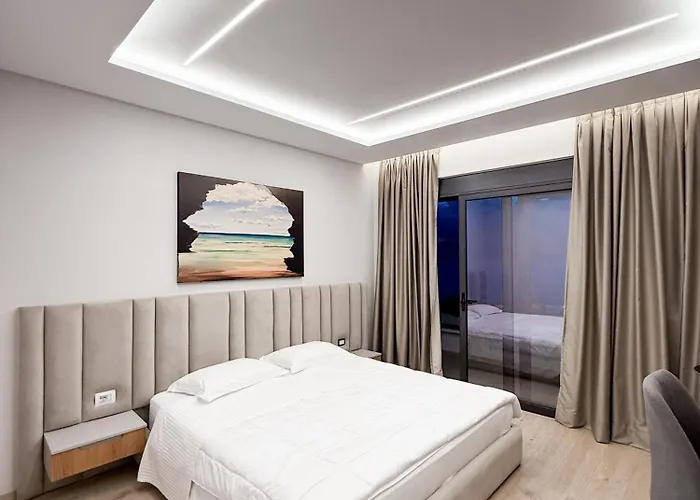 New Heaven ホテル Sarandë